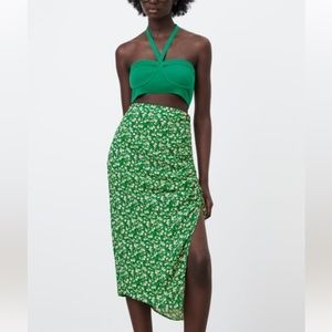 NWT Zara Green Floral Ruched Slit Midi Skirt